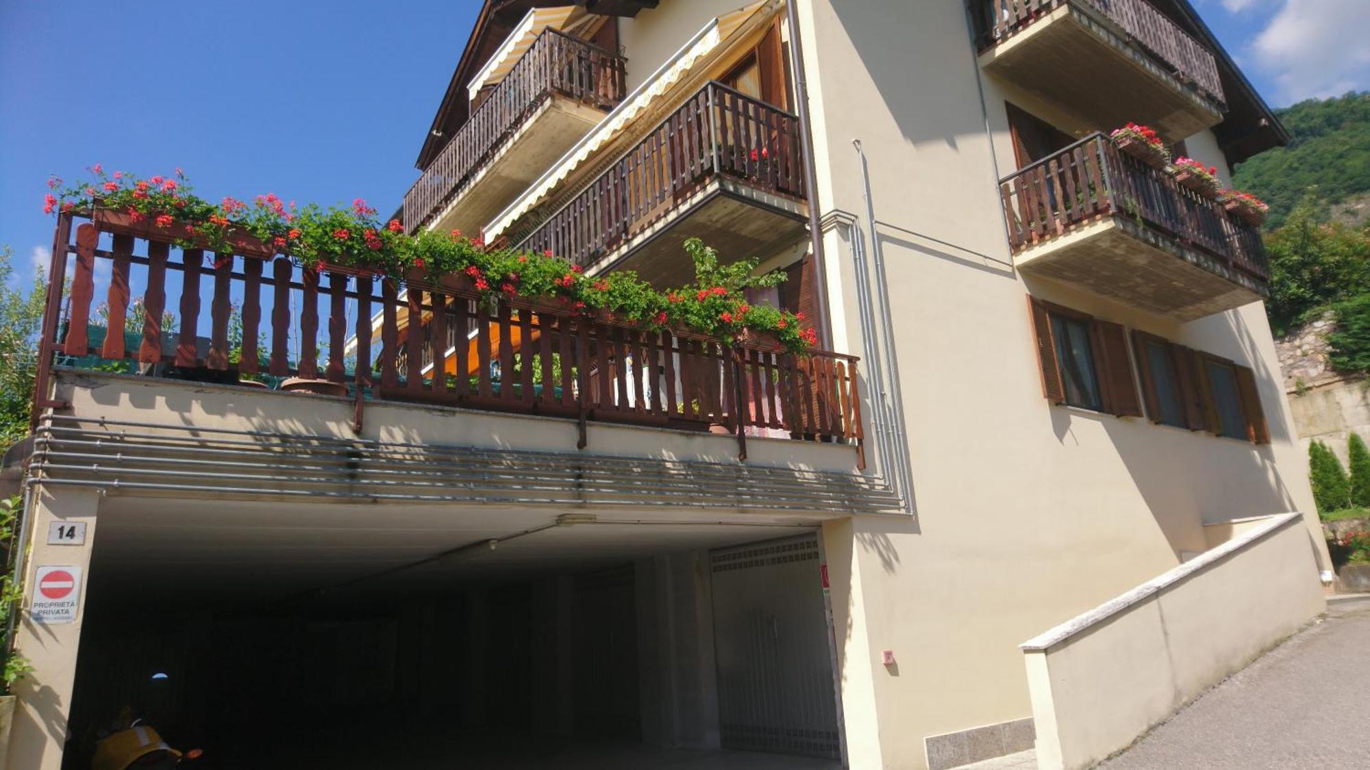 Piccolo E Confortevole Tra Trento E Riva Del Garda Villa Lagarina Exterior foto
